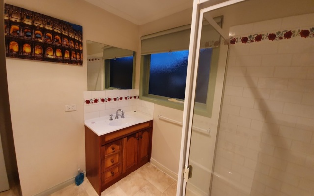 Abelia Cottage of Daylesford Botanical – Guest Rooms – Daylesford