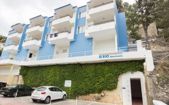 Apartamentos El Rio