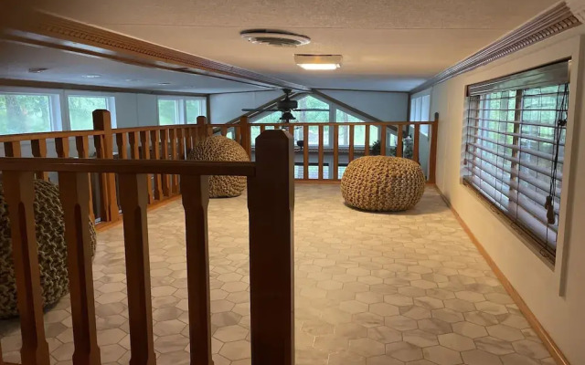 Swan Lake Resort Rentals