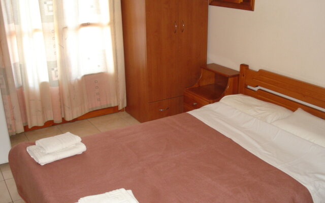 Philoxenia Rooms