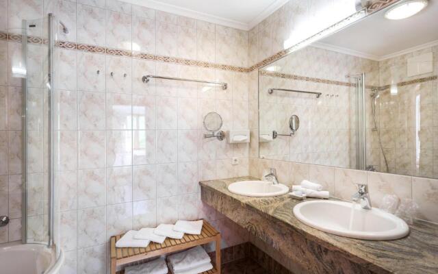 ALMHOF Alpin Apartments & Spa