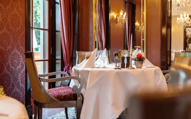 Wald & Schlosshotel Friedrichsruhe