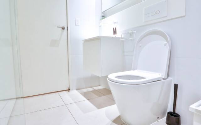 South Yarra Claremont Apartment