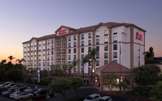 Hampton Inn & Suites Anaheim Garden Grove