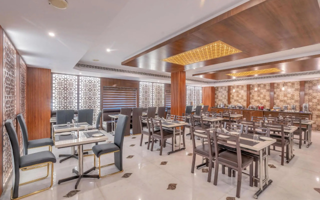 Hotel Ragavendra Residency