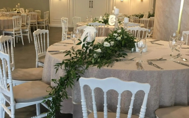 Hotel Excellence Inn