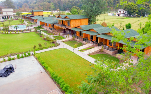 Pumpkin Hotel's Tusk N Woods