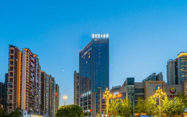 Yuesun Finia Hotel (Dazhou Luofu Plaza Railway Station)