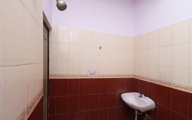 Mohit International By OYO Rooms