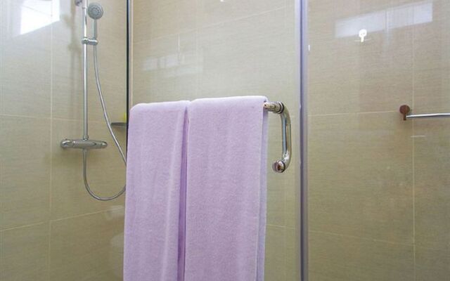 Ohara City View 5BR Villa with a Private Pool