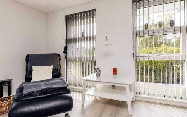 8 Person Holiday Home in Vaeggerlose