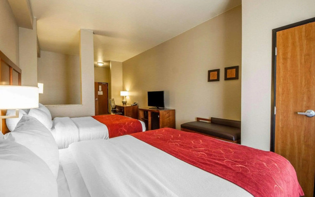 Comfort Suites Redding - Shasta Lake