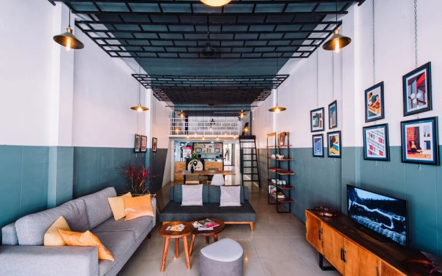 The Place Hostel & Rooftop Bar