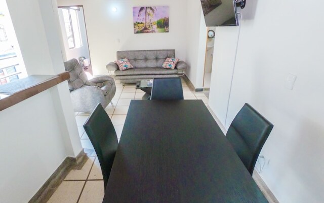Amplio Apt Circunvalar By Parceros Group