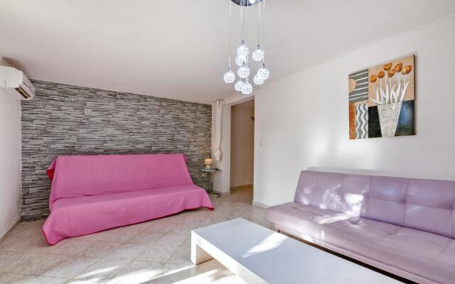 Sister Villas With Pool