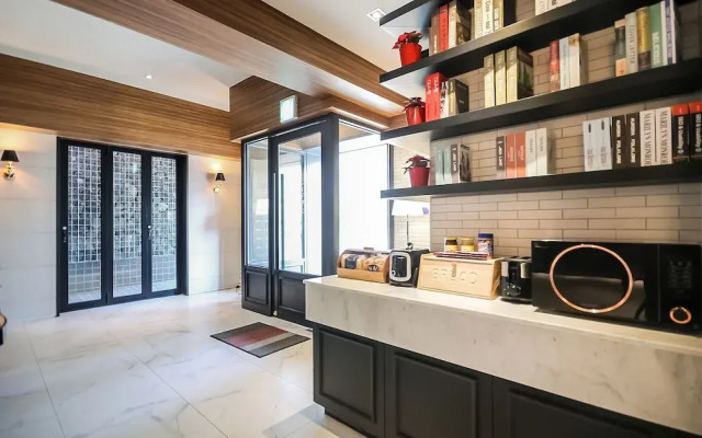 Changwon Masan Brooks Hotel