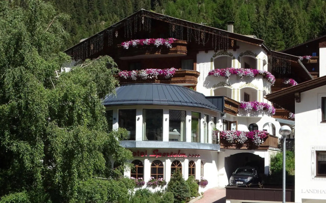 Alpine Resort Sportalm