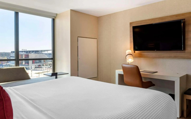 Cambria Hotel Washington D.C. Navy Yard Riverfront