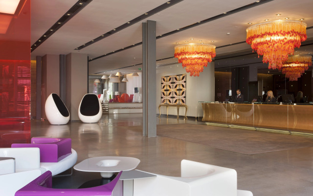 Отель NHow Milano