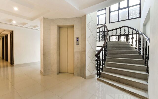 Capital O 3768 Hotel Atithi