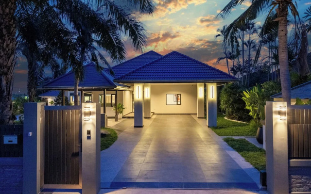 Villa Waree minutes to City and Beach
