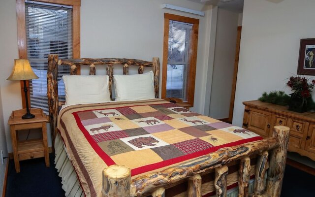 Timber Creek Chalets: 9