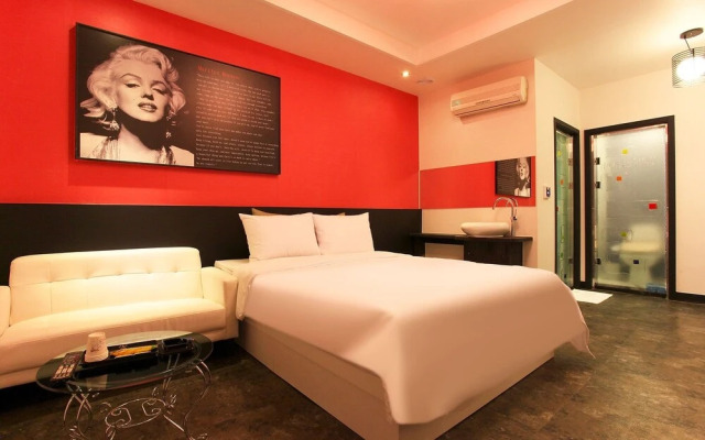Wa Hotel