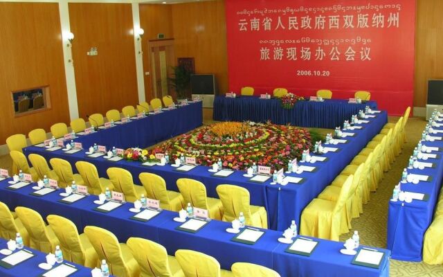 New Tai Garden Hotel