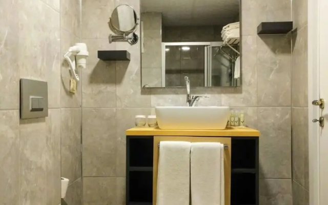 Palmora Lara Hotel