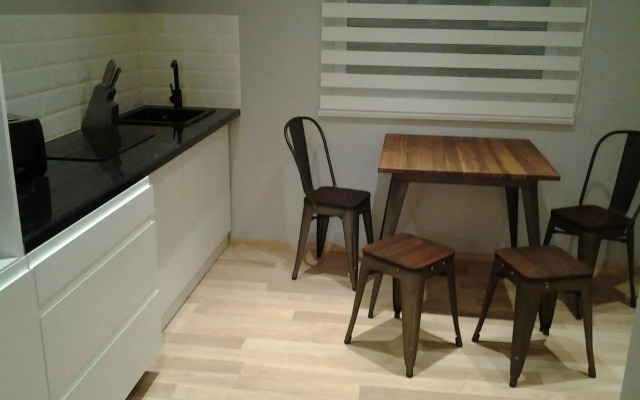 Aisa 21 Apartment