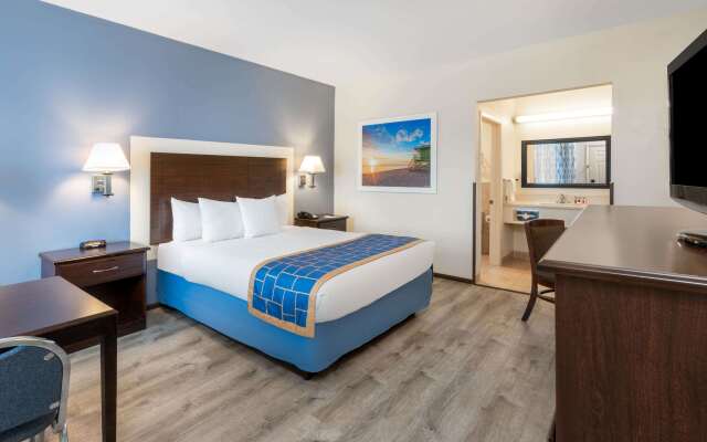 Days Inn by Wyndham Grants