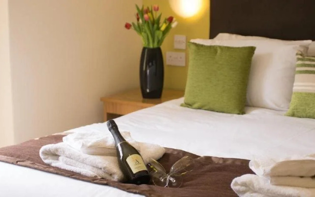 Wakefield Limes Lodge