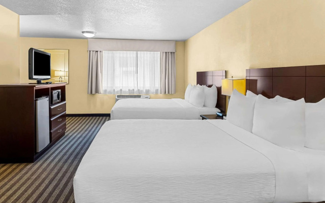 Quality Inn & Suites Vancouver - Hazel Dell