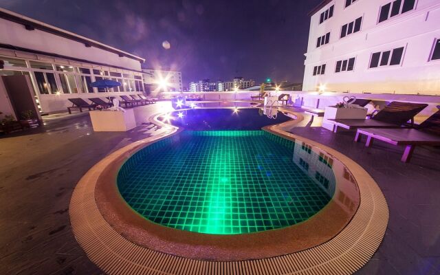 Boutique City And Bravo Hotel Pattaya