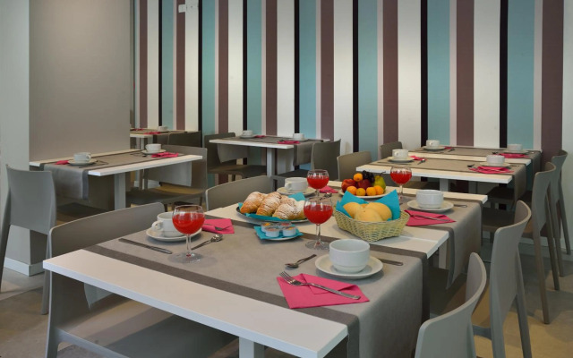 Embassy Hotel & SPA