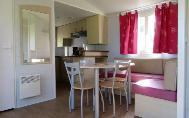 Mobile Home Camping for 4 in Vias
