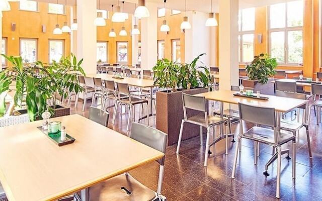 DJH Jugendgästehaus JBB Bielefeld - Hostel