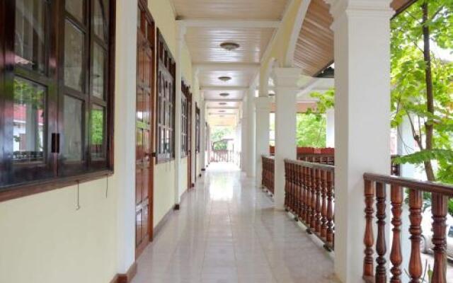 Dok Ban Hotel