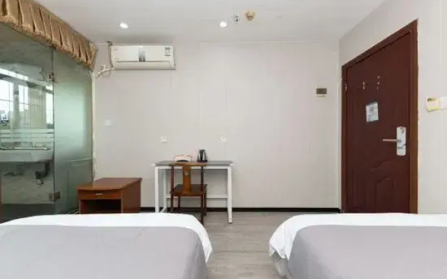 Shenzhen Jinxing Business Hotel (Dalang Commercial Area)