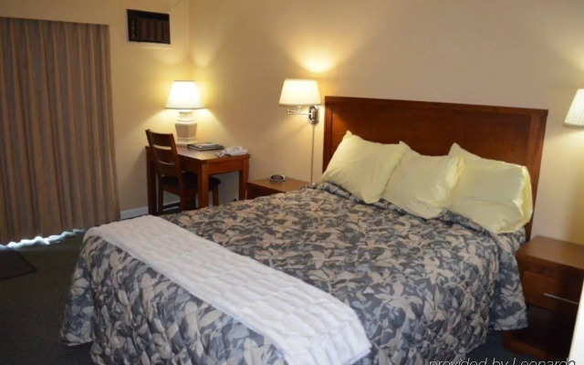 Westward Inn & Suites