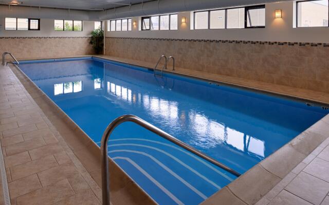 Holiday Inn Express Crestwood by IHG