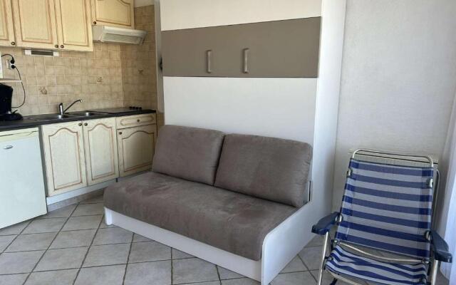 Appartement Port Camargue, 1 pièce, 4 personnes - FR-1-250-151