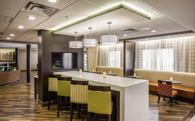 Comfort Suites Columbia at Harbison