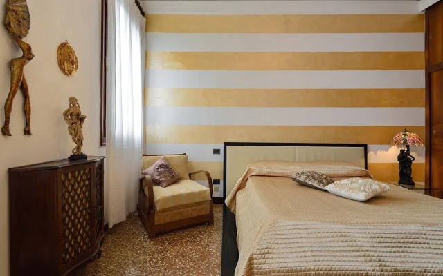 Venice Grand Canal Terrace