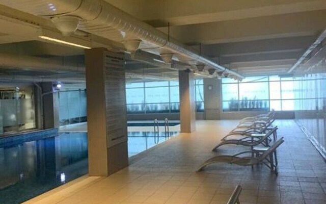 1bedroom Apartment With Terrace Near Mail of Istanbul