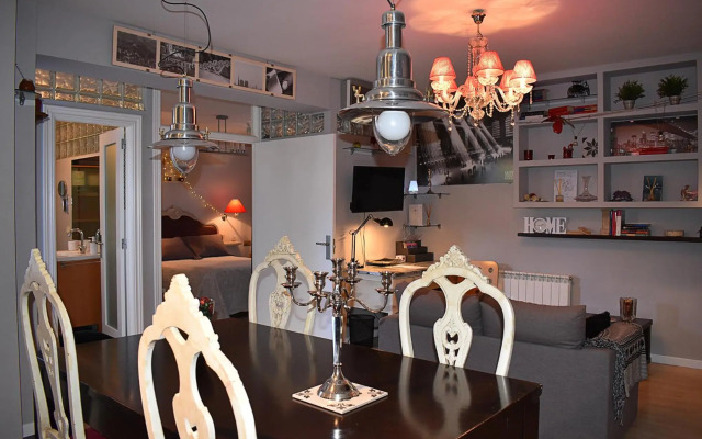 Apartamento San Quirce - céntrico y reformado- wifi y netflix