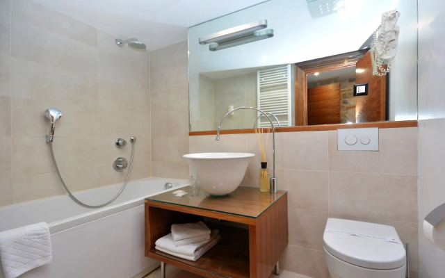 Heritage Jupiter Luxury Hotel