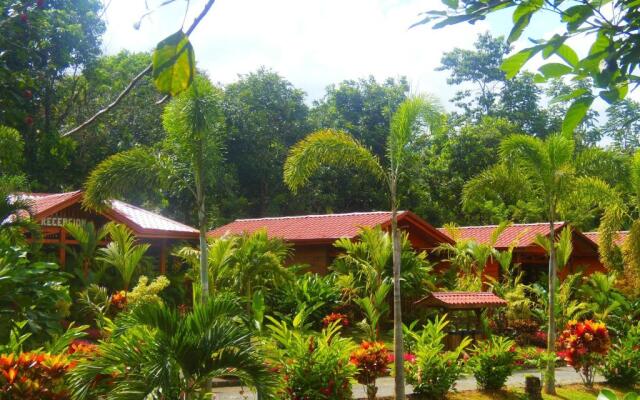 Heliconias Nature Lodge