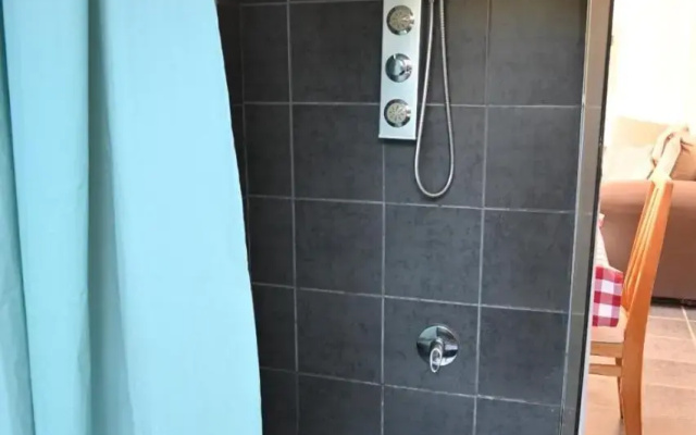 Cosy 2 bedroom flat for 4