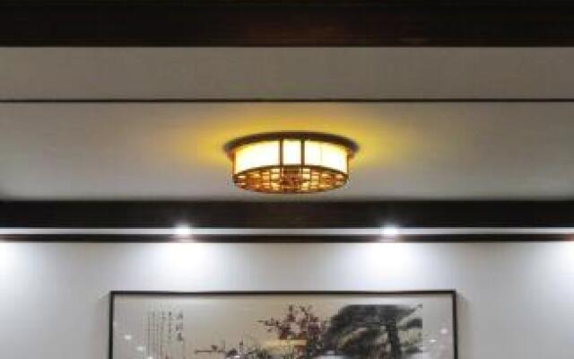 Xian Yan Inn